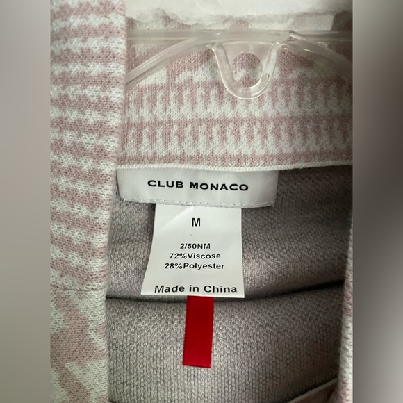 Club Monaco Malika Funnel-Neck Houndstooth Sweater Size Medium - Picture 3 of 4